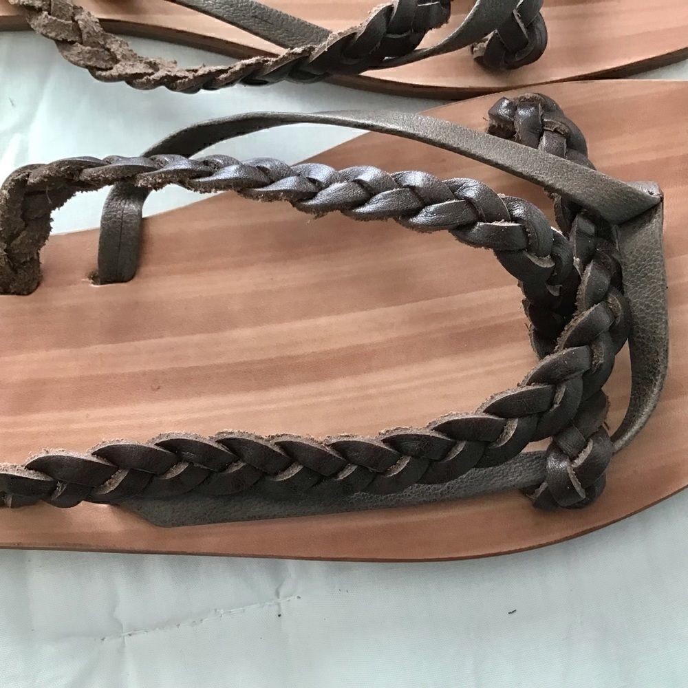 CoRNETTI Leather Braided Sandal - Picture 2 of 8